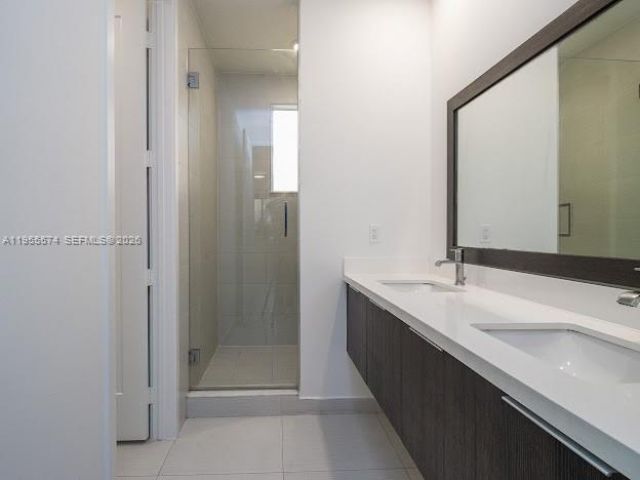 6416 NW 102nd Ct, Unit 303, Doral, FL 33178 Photo