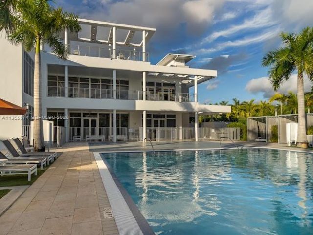 6416 NW 102nd Ct, Unit 303, Doral, FL 33178 Photo