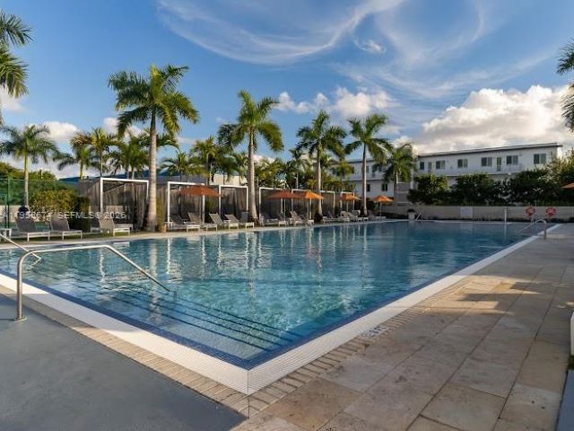 6416 NW 102nd Ct, Unit 303, Doral, FL 33178 Photo