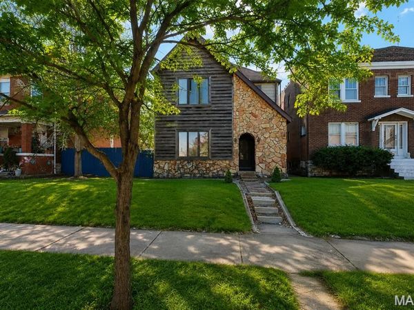 612 Bates Street, St Louis, MO 63111