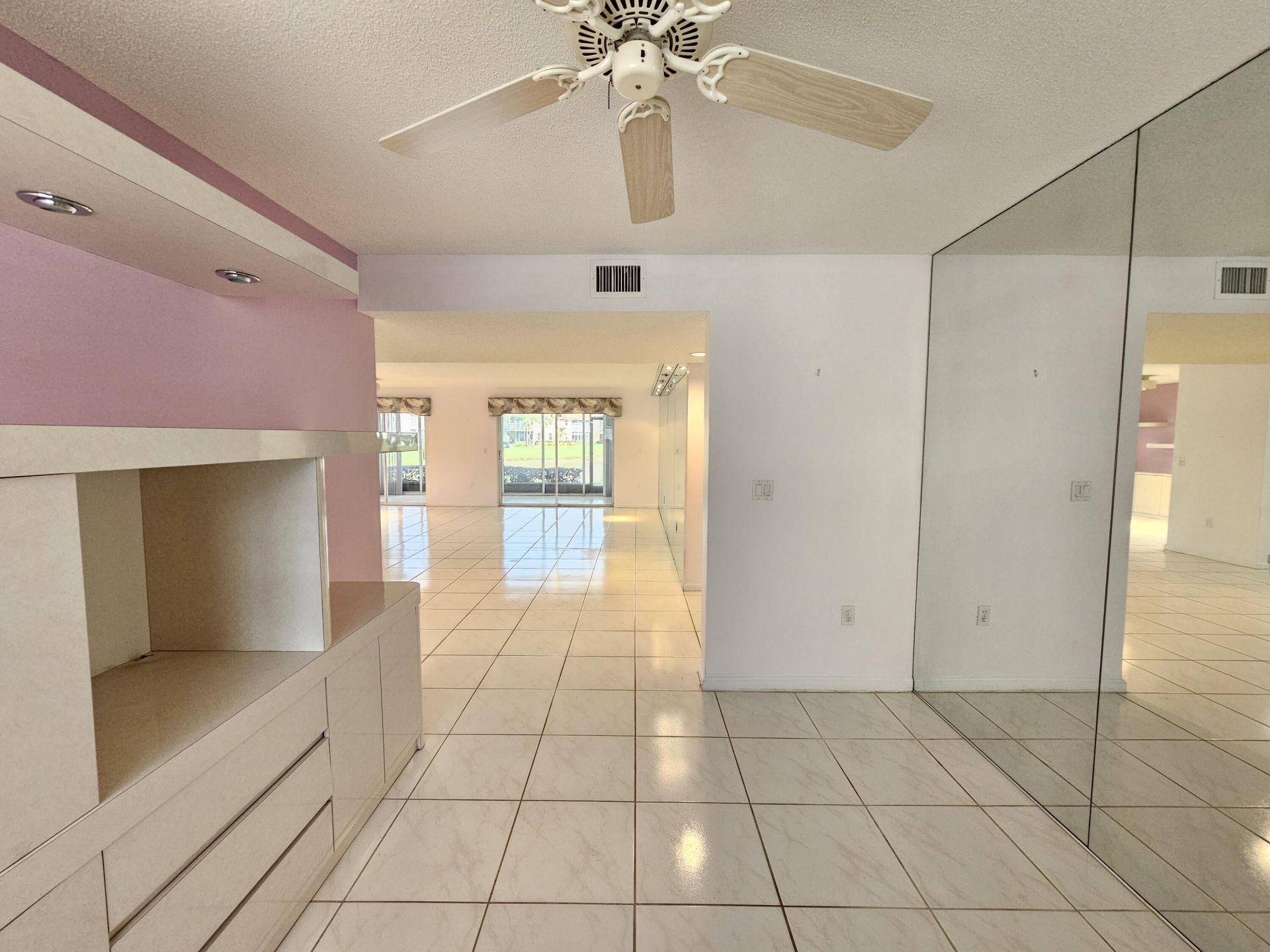 9963 Seacrest Circle, Unit 101, Boynton Beach, FL 33437 Photo