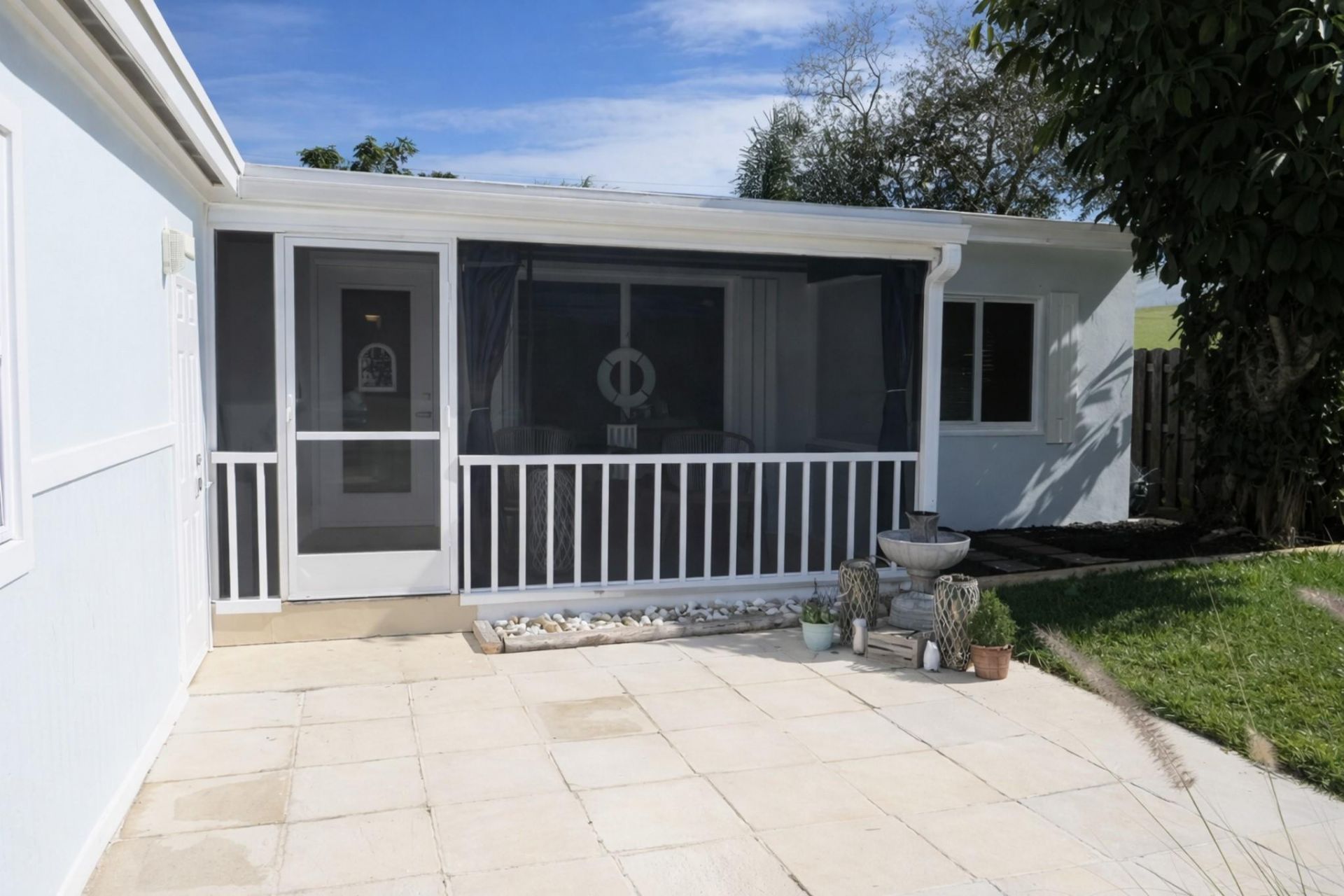 5456 NE 3rd Terrace, Fort Lauderdale, FL 33334 Photo