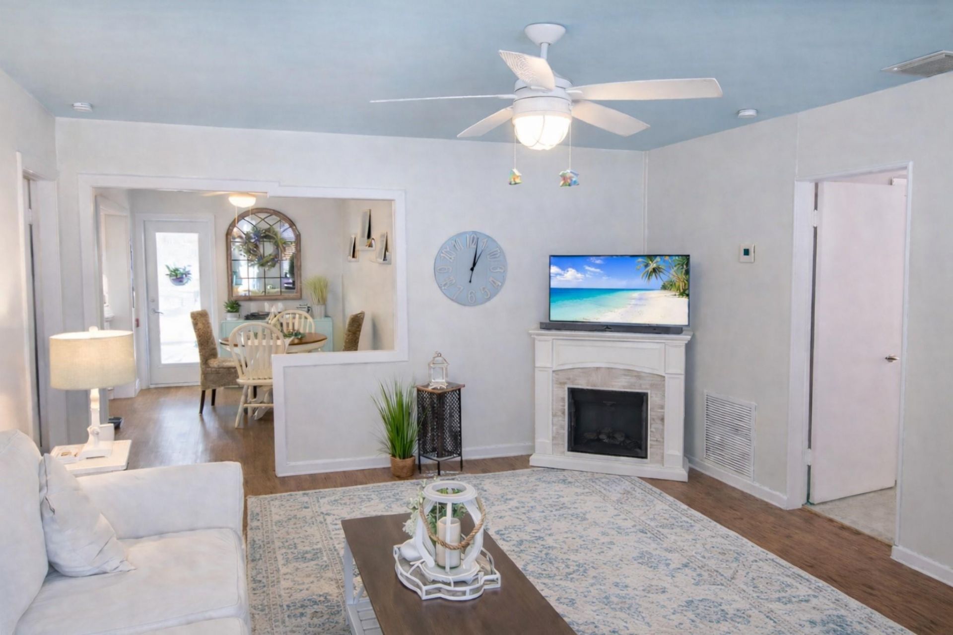 5456 NE 3rd Terrace, Fort Lauderdale, FL 33334 Photo