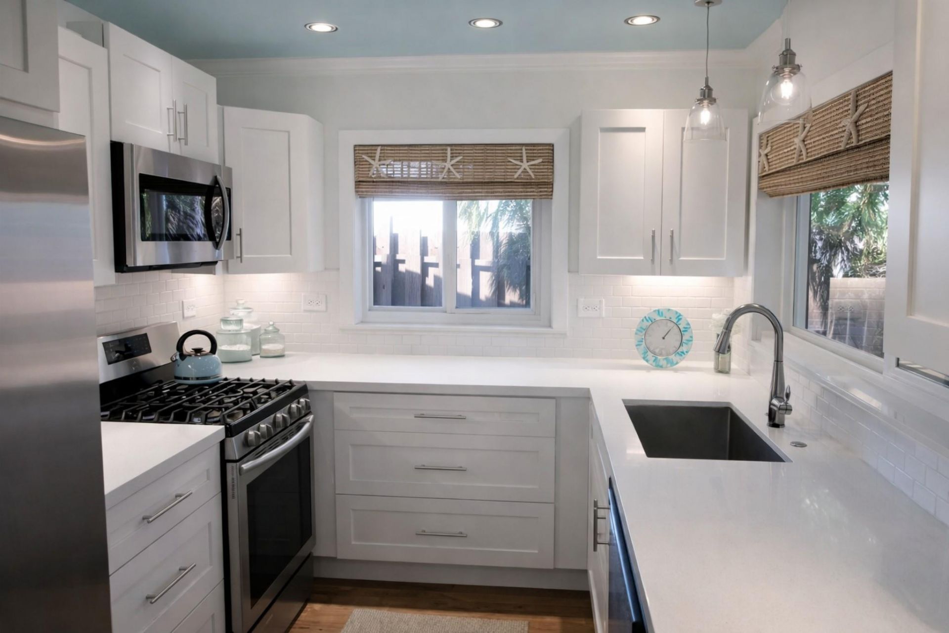 5456 NE 3rd Terrace, Fort Lauderdale, FL 33334 Photo