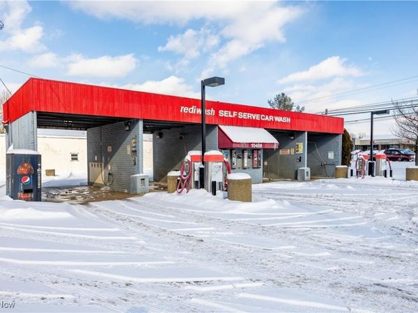 Northfield Road, Northfield, OH 44067