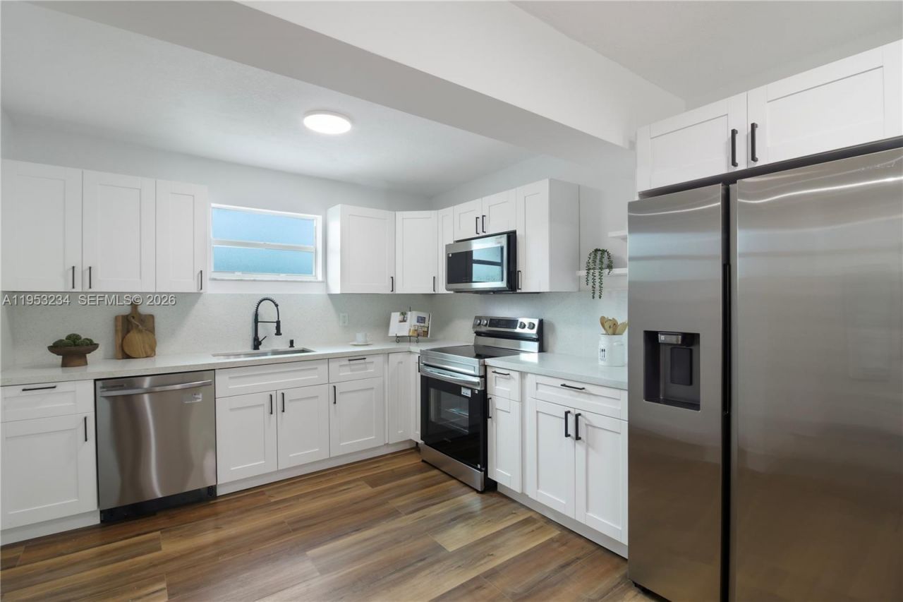 12110 SW 168th St, Miami, FL 33177 Photo