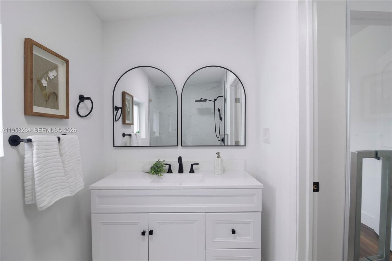 12110 SW 168th St, Miami, FL 33177 Photo