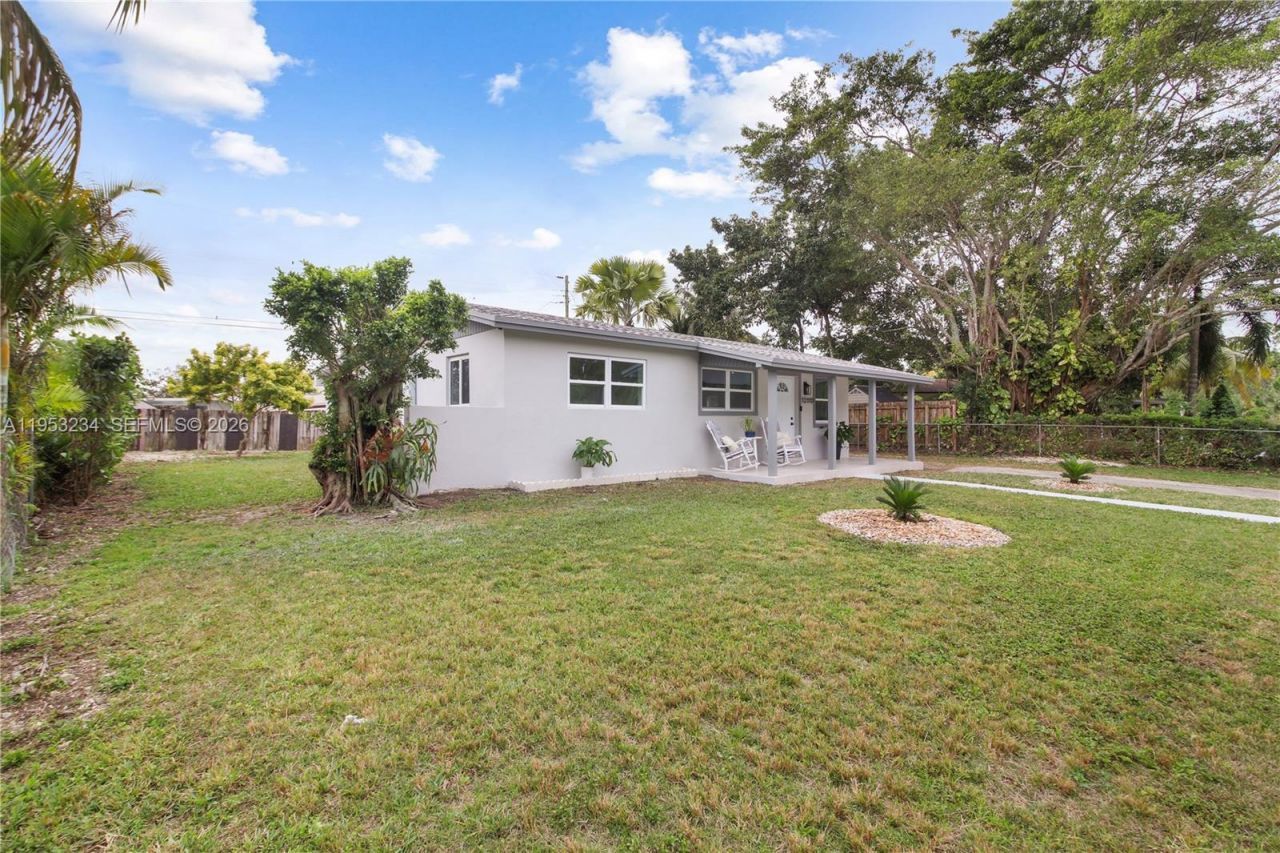 12110 SW 168th St, Miami, FL 33177 Photo