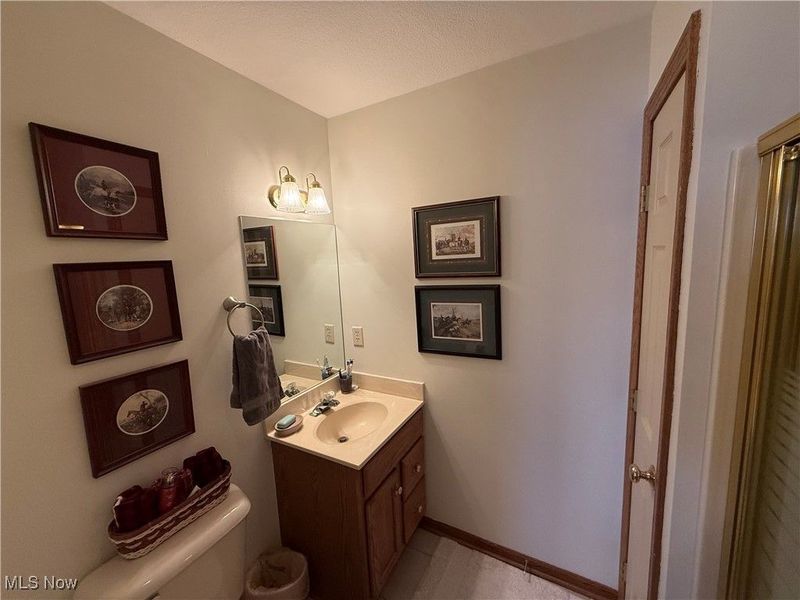 39 Village Court, Columbiana, OH 44408 Photo 24