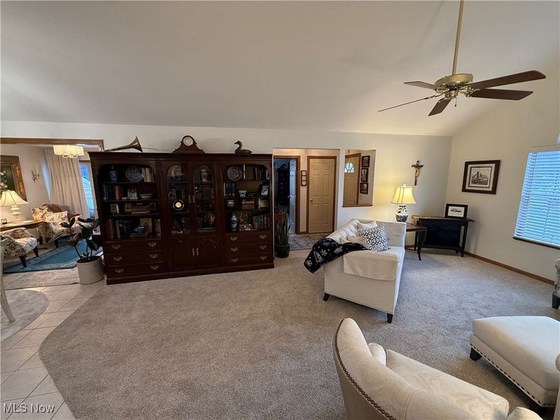 39 Village Court, Columbiana, OH 44408 Photo 9