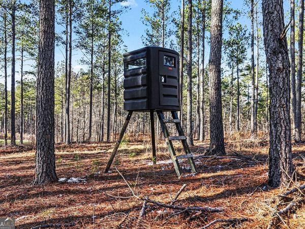 2285 Cherokee Road, Comer, GA 30629