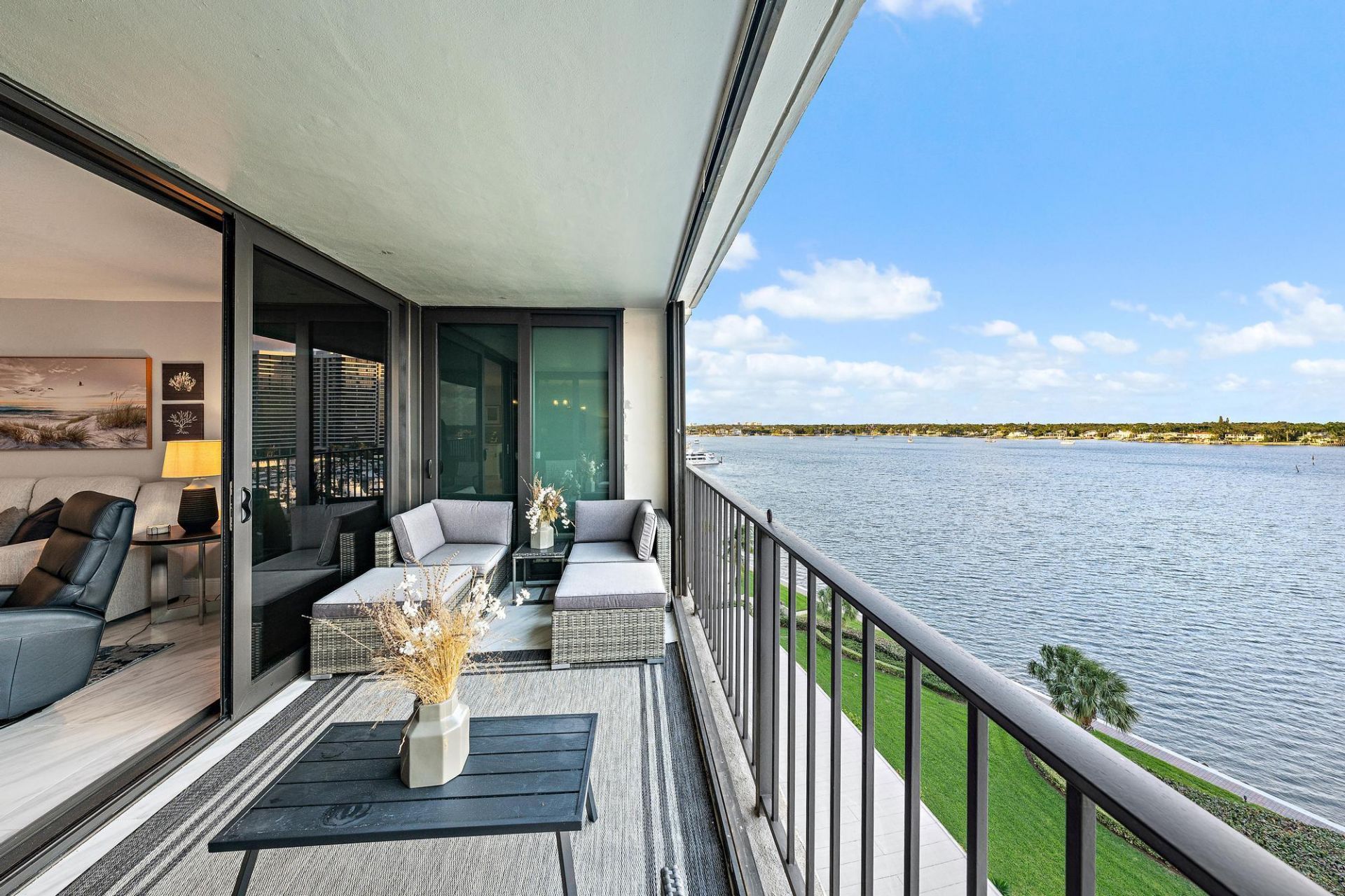 124 Lakeshore Drive, Unit 9290, North Palm Beach, FL 33408 Photo