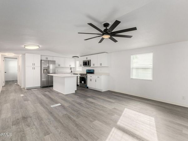 555 W WARNER Road, Unit 125, Chandler, AZ 85225