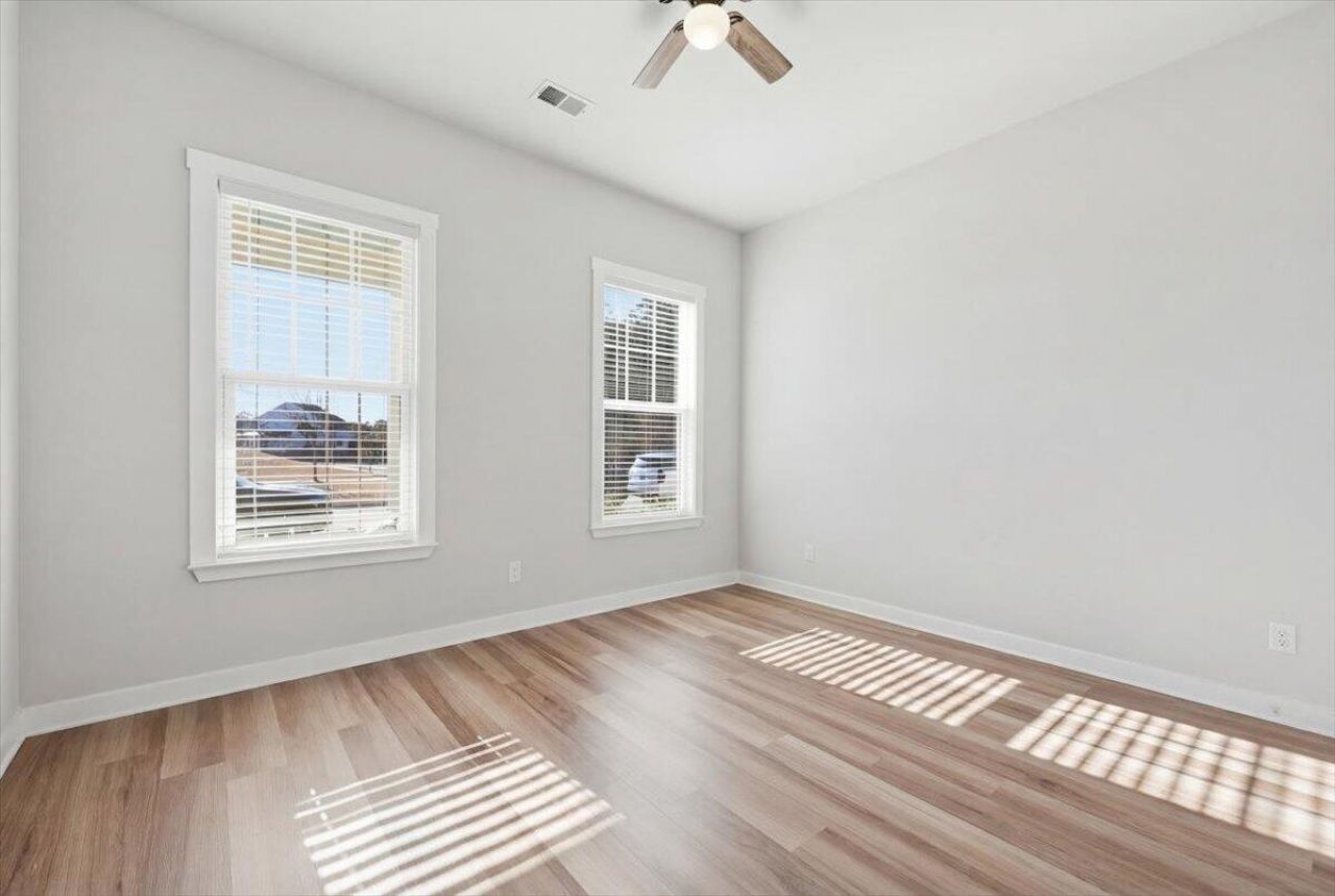 510 Foxtail Park Street Photo 22