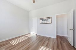 510 Foxtail Park Street photo 4
