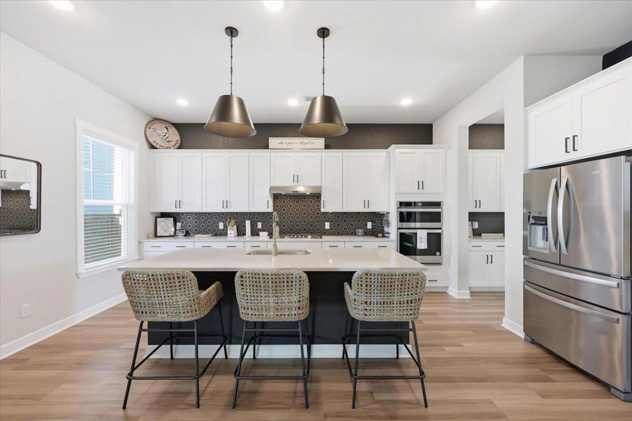 510 Foxtail Park Street Photo 7