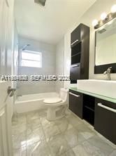 1836 Arthur St, Unit 16, Hollywood, FL 33020 Photo