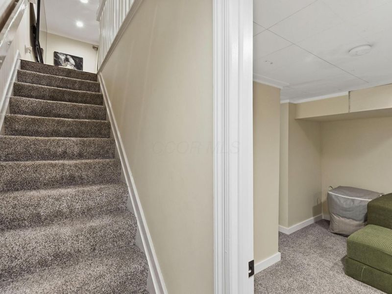 2101 Tamarin Drive, Unit 11B, Columbus, OH 43235 Photo 19