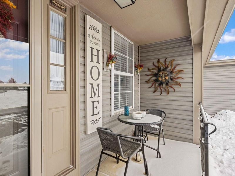 2101 Tamarin Drive, Unit 11B, Columbus, OH 43235 Photo 2