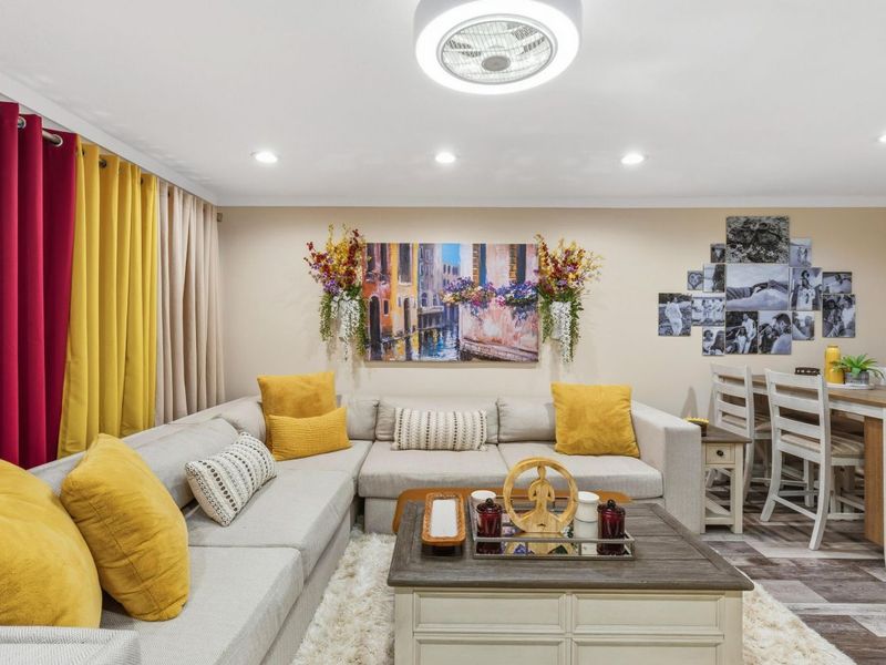 2101 Tamarin Drive, Unit 11B, Columbus, OH 43235 Photo 8