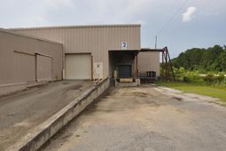917 Commerce Circle photo 4