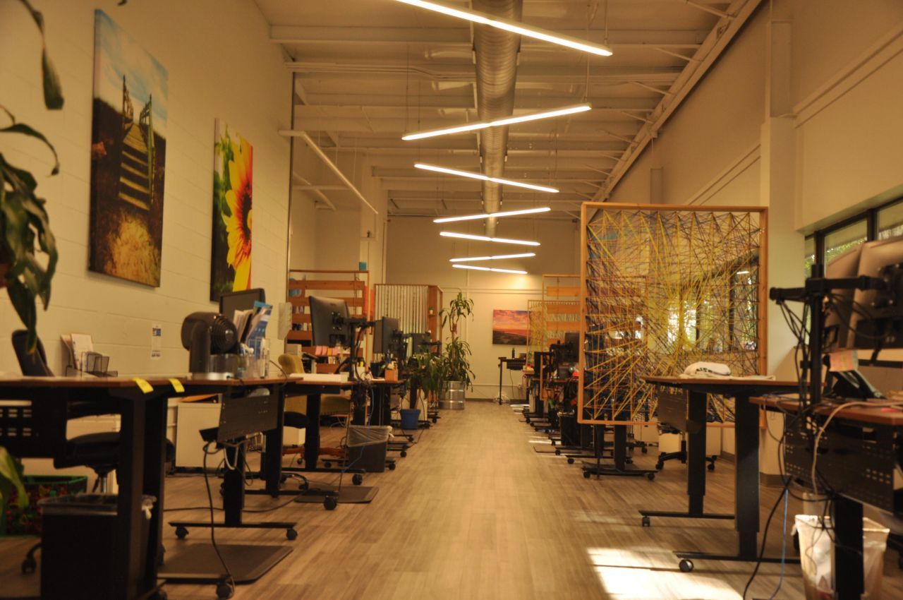 917 Commerce Circle Photo 9