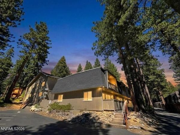 945 Harold Drive, Unit 12, Incline Village, NV 89451