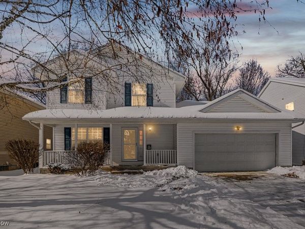 552 Hudson Avenue, Akron, OH 44306