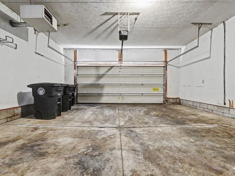 552 Hudson Avenue, Akron, OH 44306 Photo 23