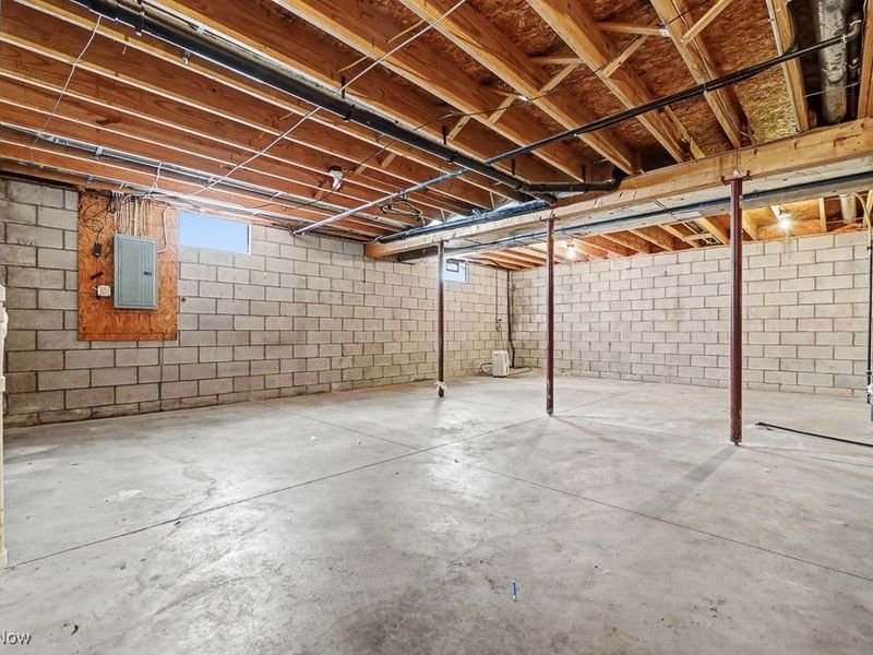 552 Hudson Avenue, Akron, OH 44306 Photo 24