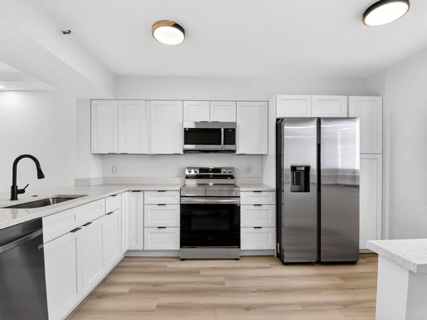 6866 Huntington Lane, Unit 707, Delray Beach, FL 33446