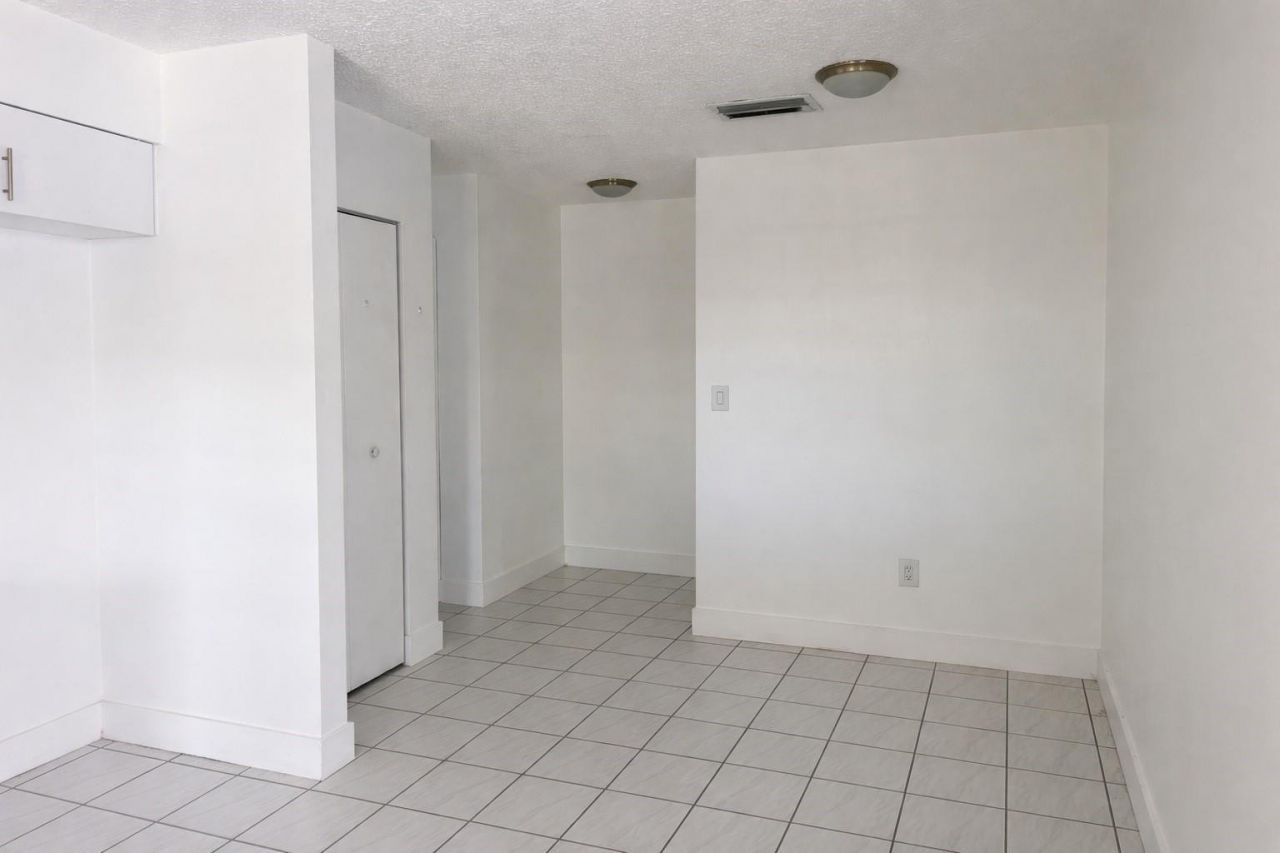 Please Call For Address, Miami, FL 33142 Photo