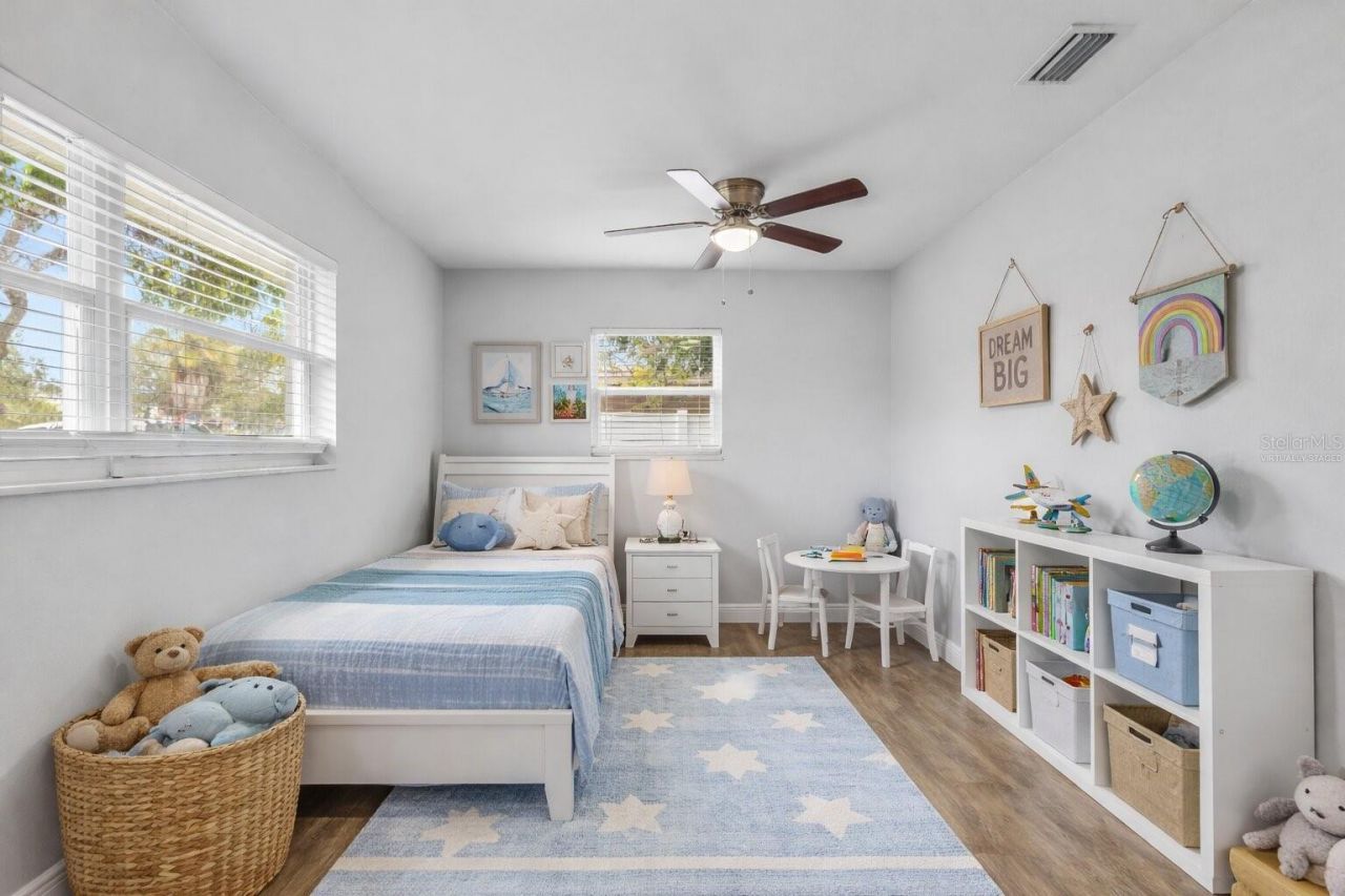 5698 38th Avenue N, Saint Petersburg, FL 33710 Photo