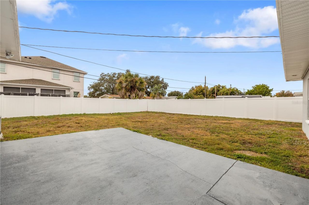 5698 38th Avenue N, Saint Petersburg, FL 33710 Photo