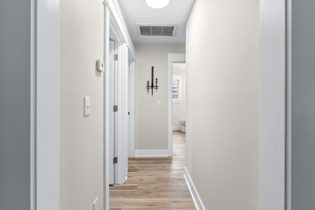 106 Glebe Road Photo 16