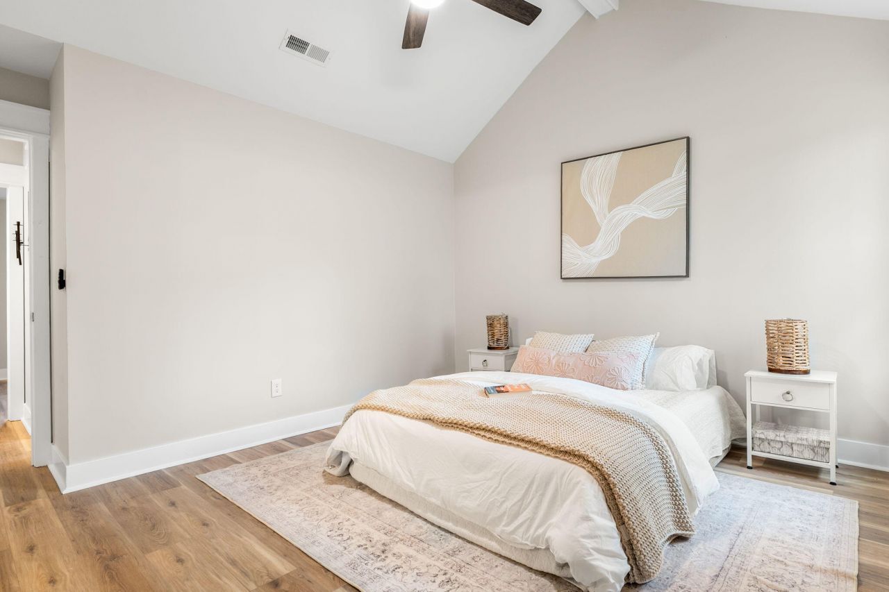 106 Glebe Road Photo 18