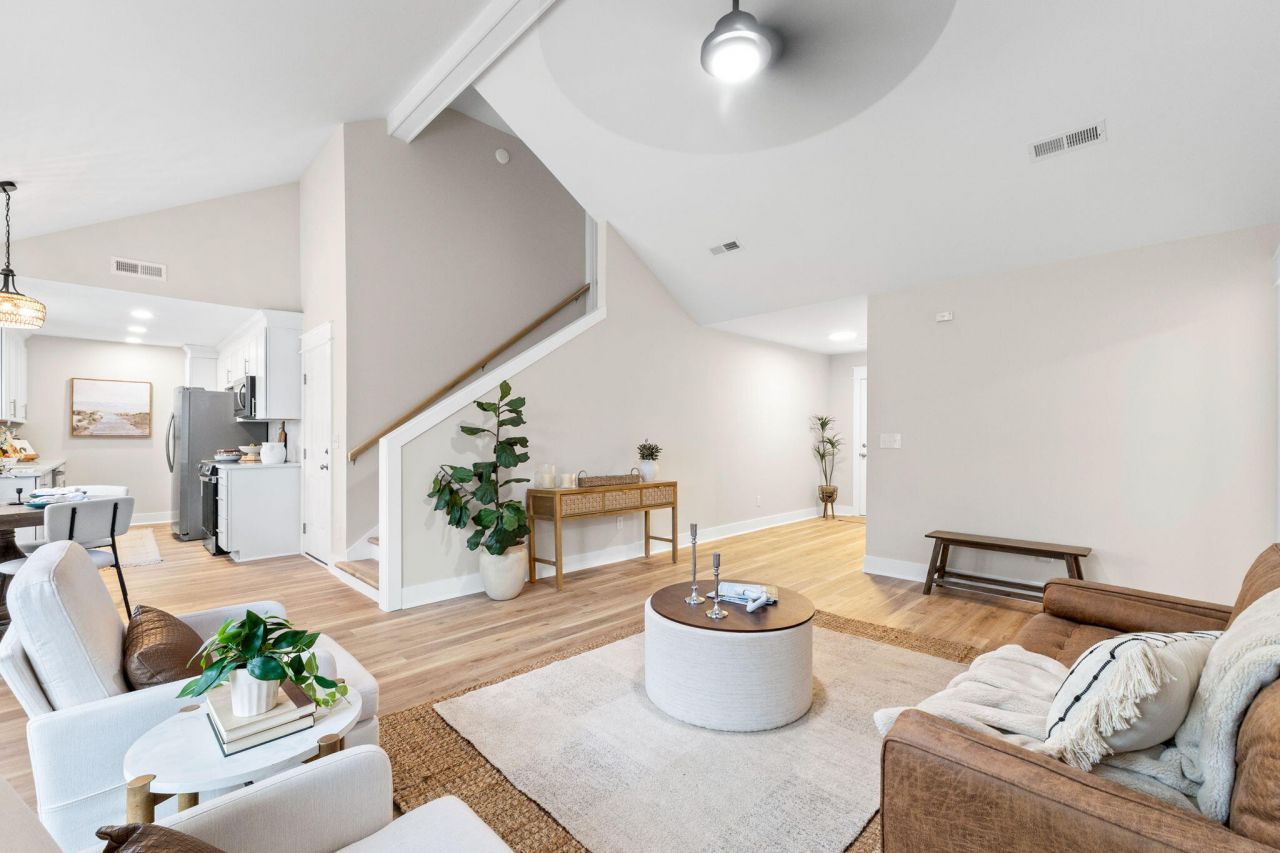 106 Glebe Road Photo 5