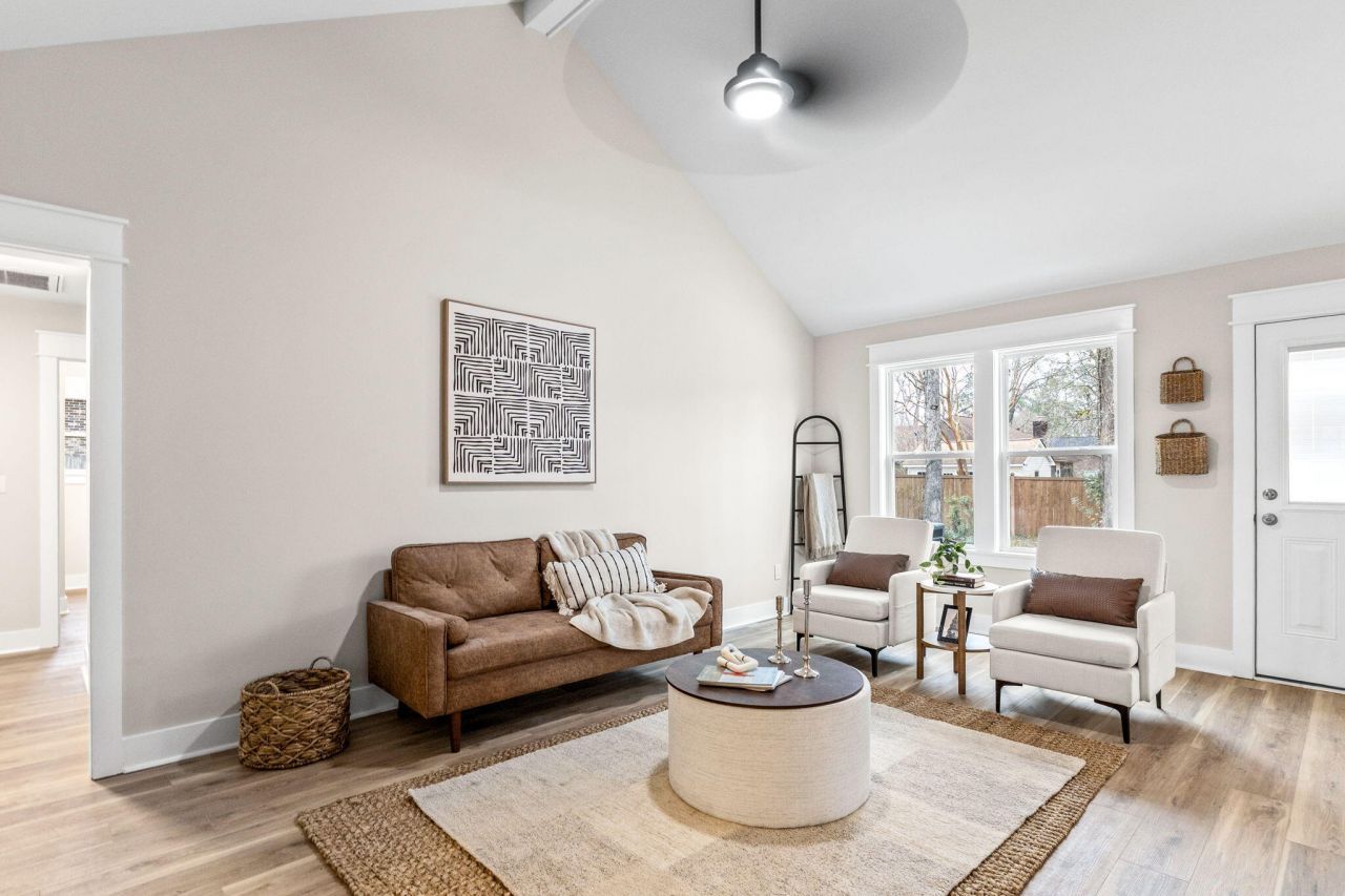 106 Glebe Road Photo 7