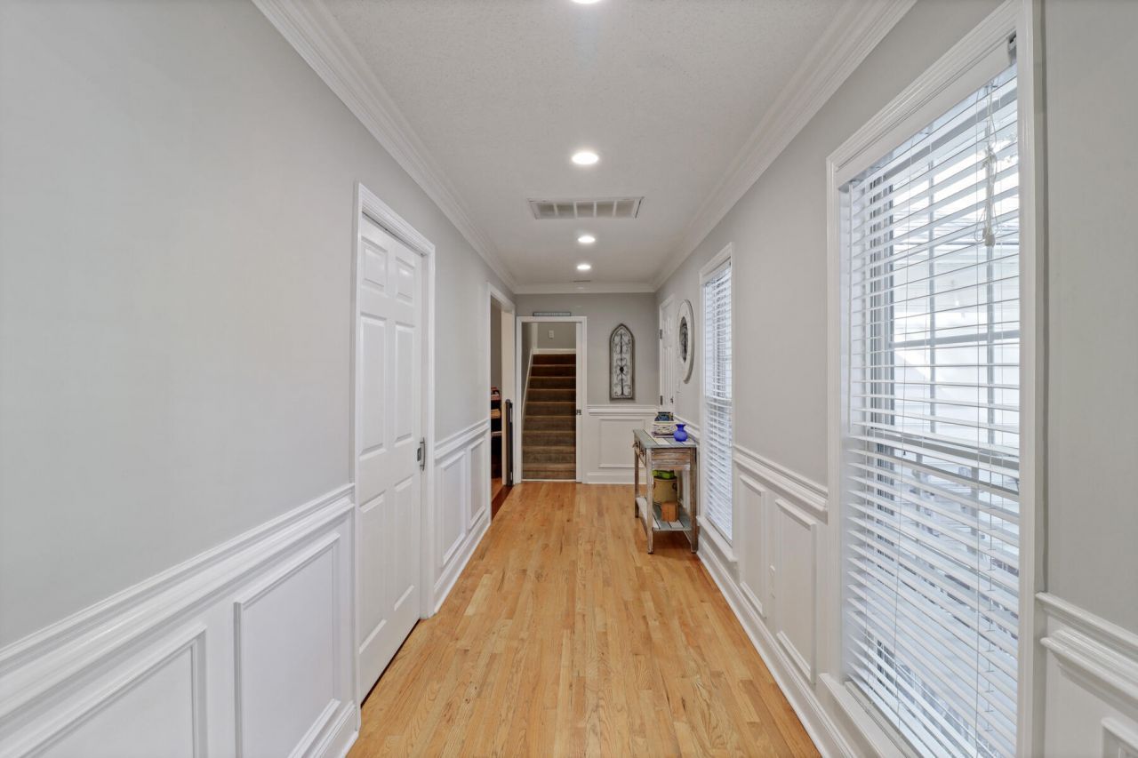 1457 Patterson Avenue Photo 14