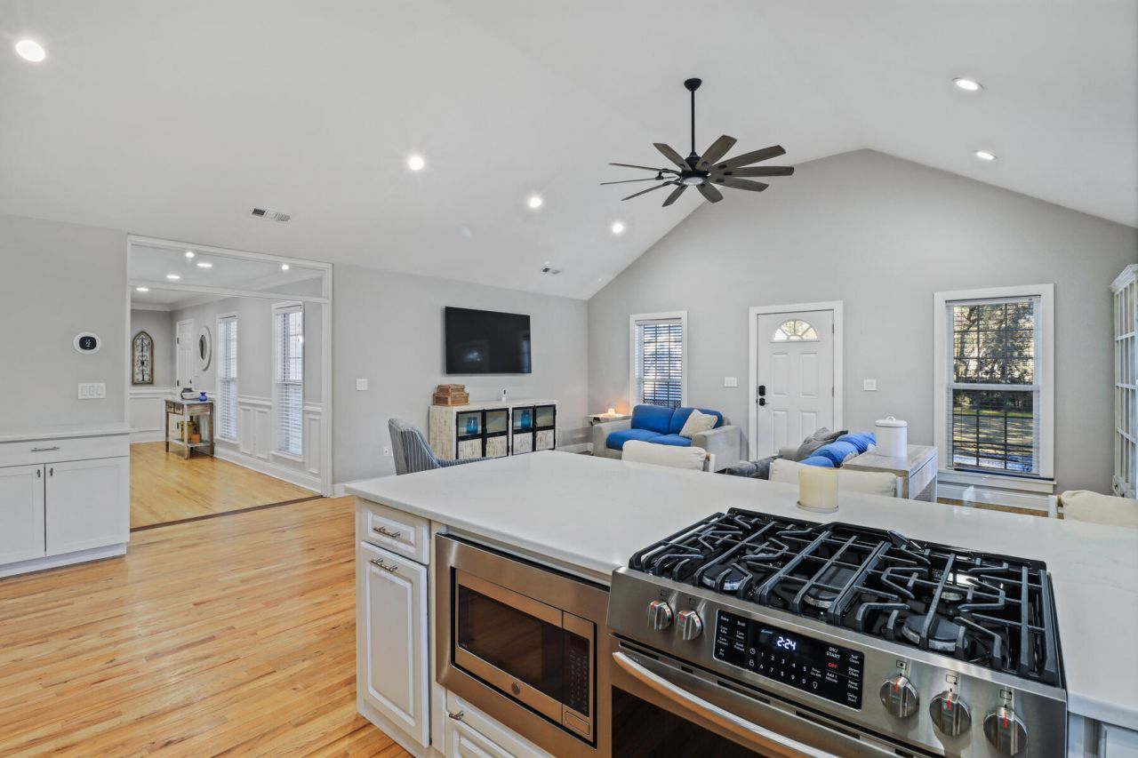 1457 Patterson Avenue Photo 16