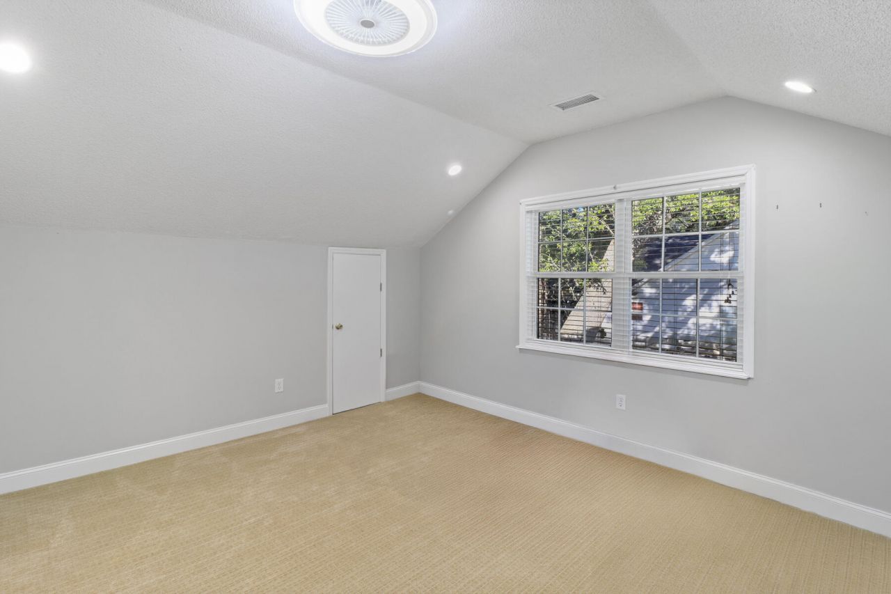 1457 Patterson Avenue Photo 30