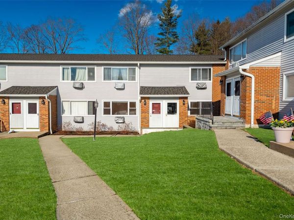 2740 South Road , Unit G11, Poughkeepsie, NY 12601