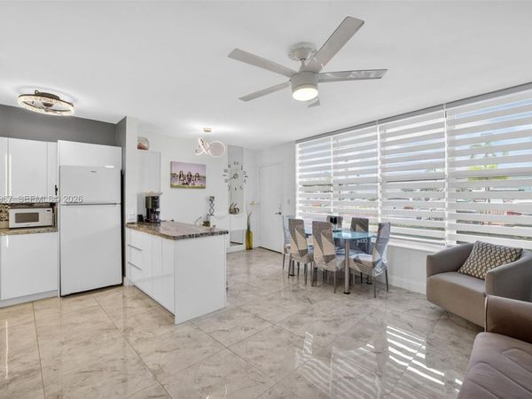 3177 S Ocean Dr, Unit 122, Hallandale Beach, FL 33009
