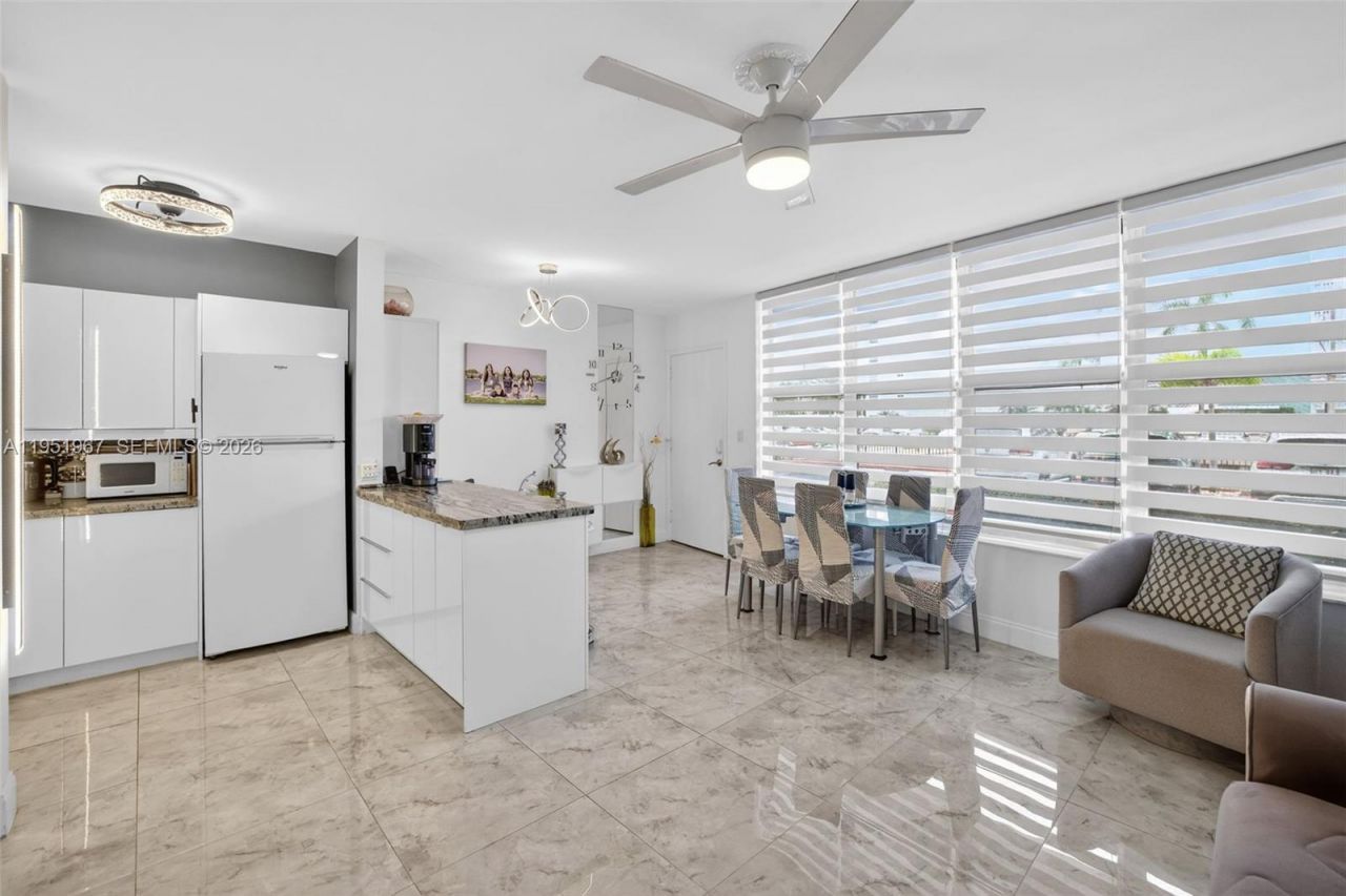 3177 S Ocean Dr, Unit 122, Hallandale Beach, FL 33009 Photo