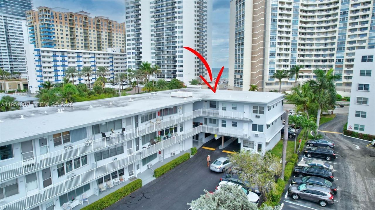 3177 S Ocean Dr, Unit 122, Hallandale Beach, FL 33009 Photo