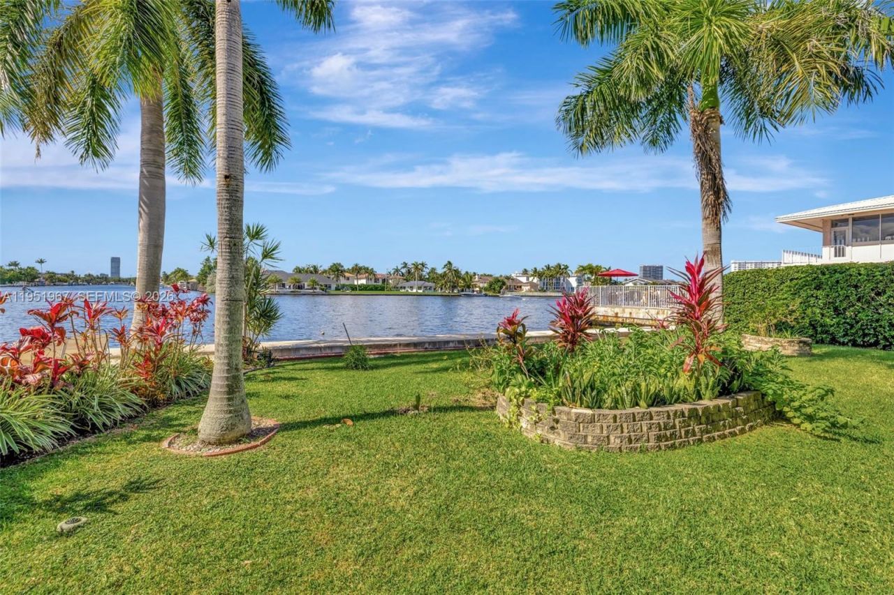 3177 S Ocean Dr, Unit 122, Hallandale Beach, FL 33009 Photo