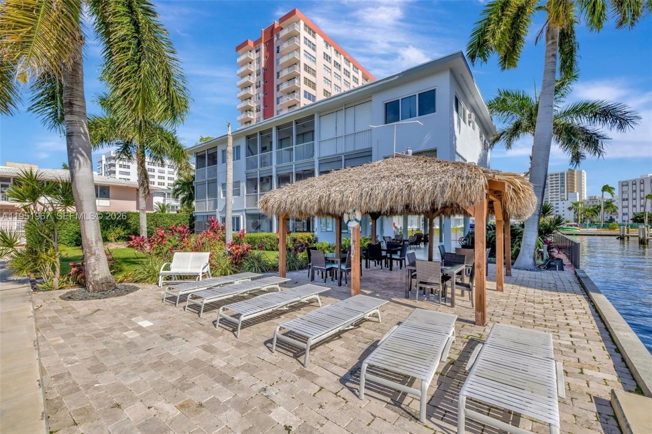 3177 S Ocean Dr, Unit 122, Hallandale Beach, FL 33009 Photo