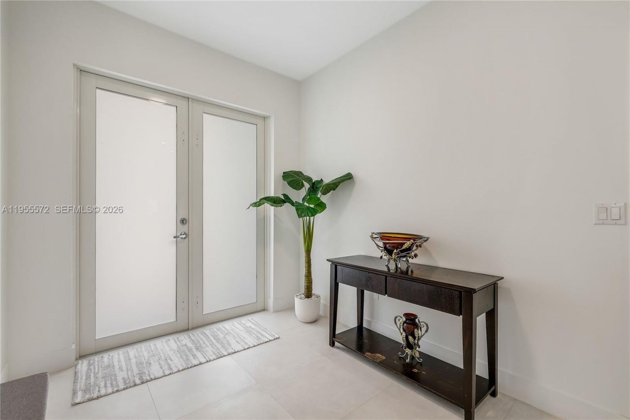 640 Colson Dr , Key Largo, FL 33037 Photo