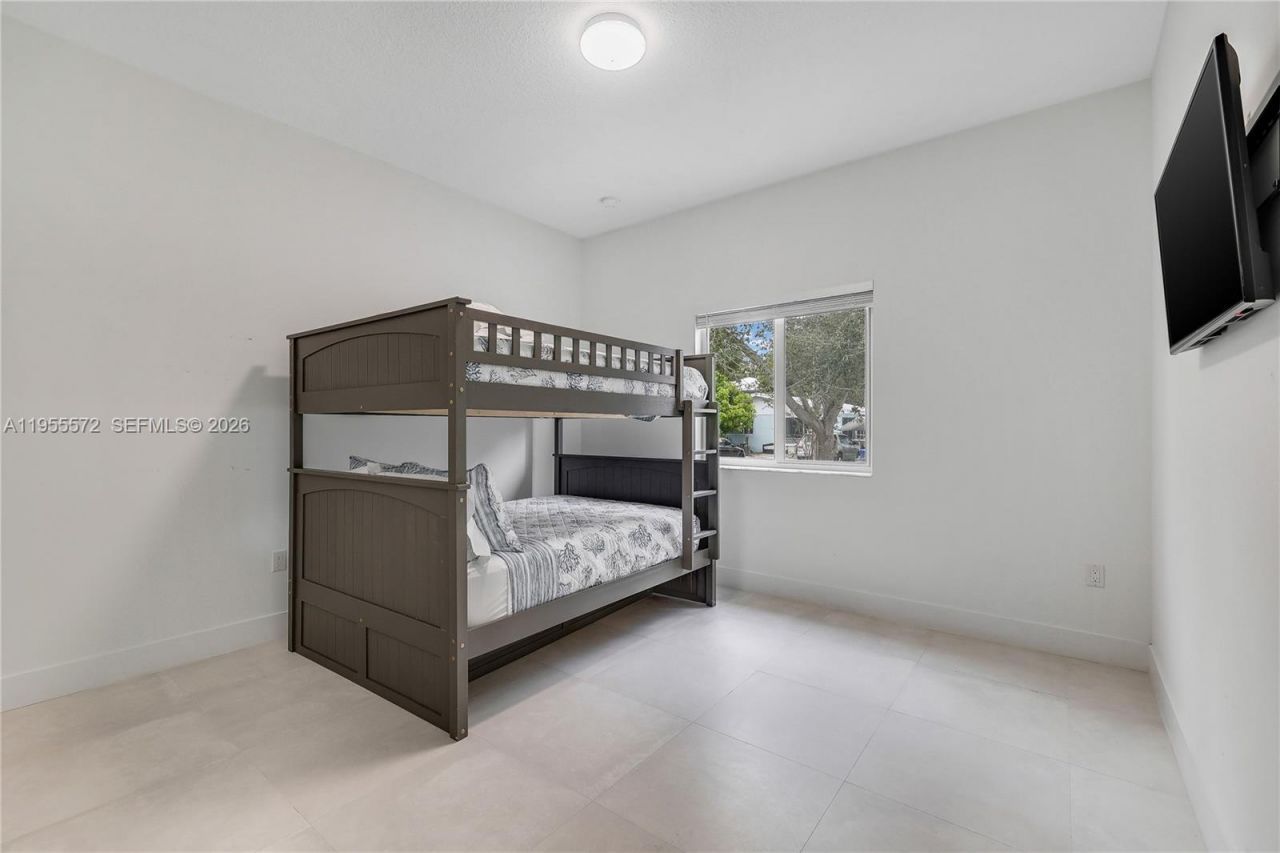 640 Colson Dr , Key Largo, FL 33037 Photo