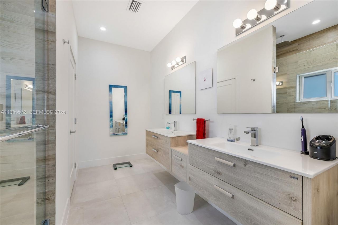 640 Colson Dr , Key Largo, FL 33037 Photo